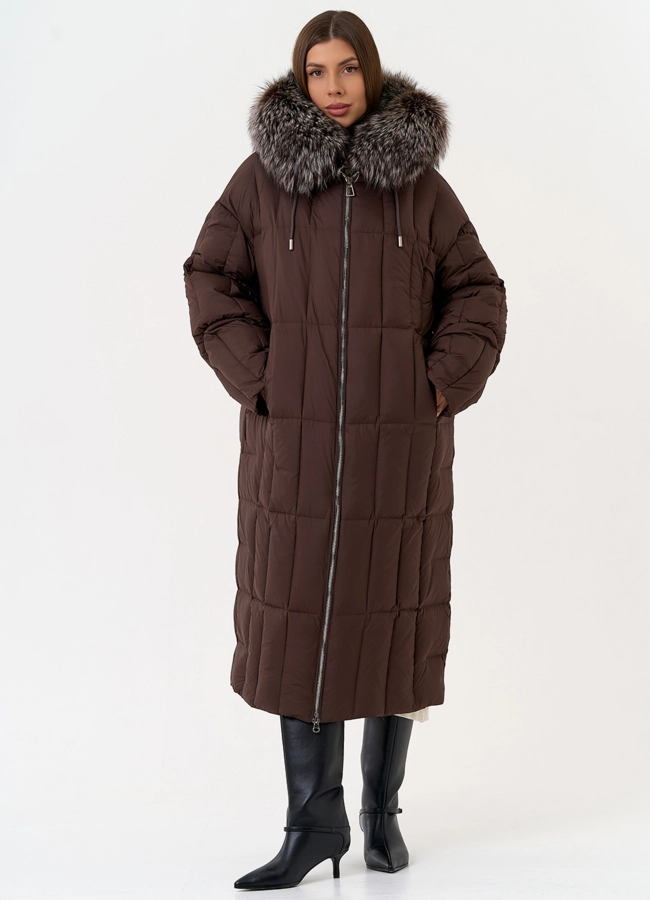 Женский пуховик с отделкой из чернобурой лисы модель № 31702 универмаг малина