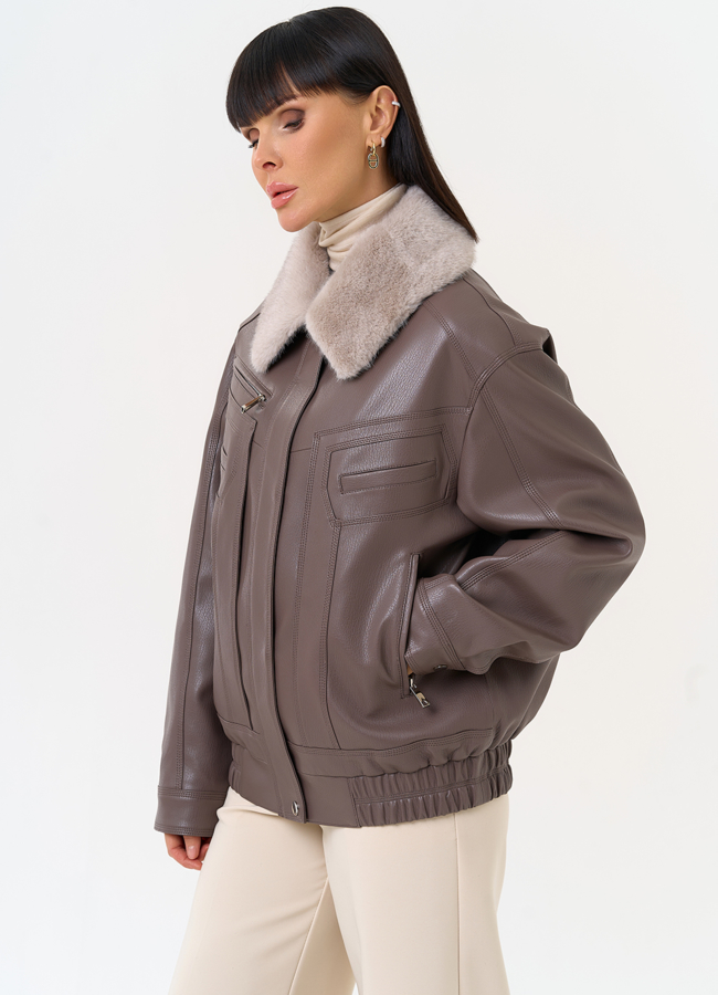 Женская утепленная куртка из эко кожи в бежевом цвете модель № 30702 в рассрочку