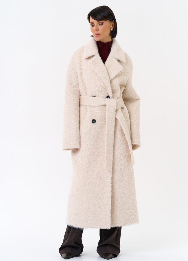 Утепленное женское пальто с английским воротником  модель № 31881 в кредит