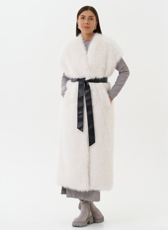 Удлиненный жилет из экомеха