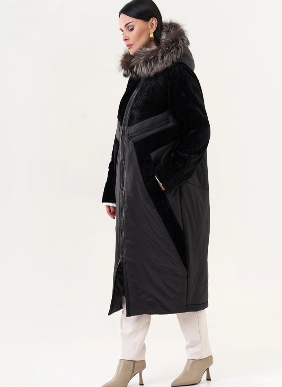 Комбинированный пуховик с овчиной