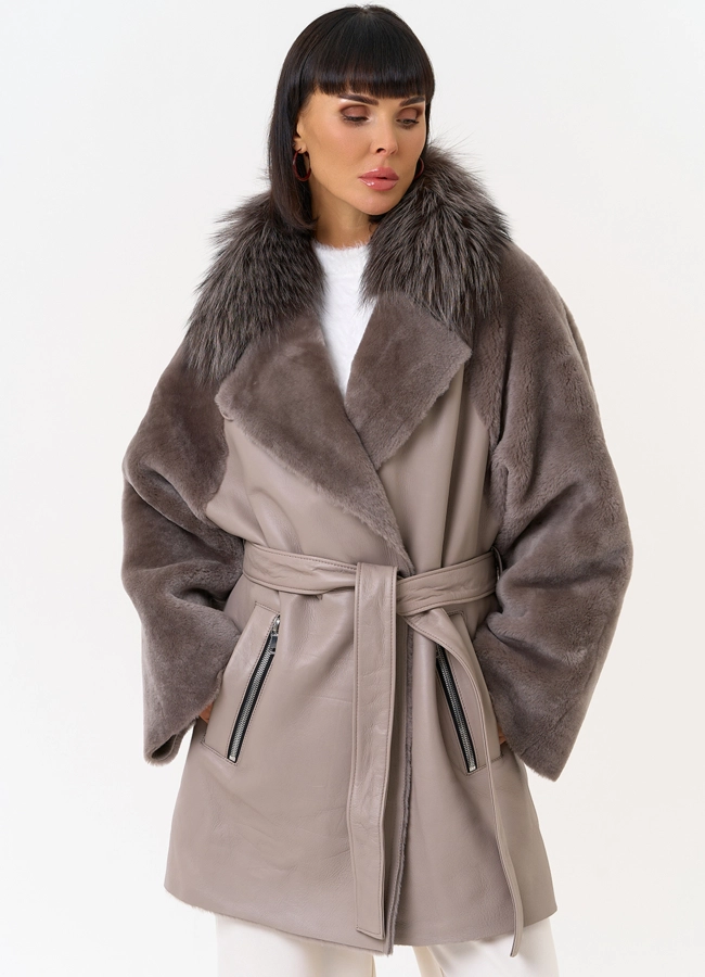 Женская натуральная дубленка с воротником из меха лисы модель № 31611 универмаг малина