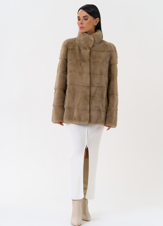 Короткая шуба из норки с воротником стойкой модель № 31329 универмаг малина