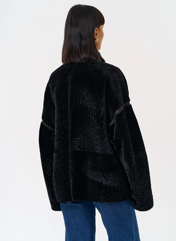 Женская двухсторонняя дубленка с воротником стойкой