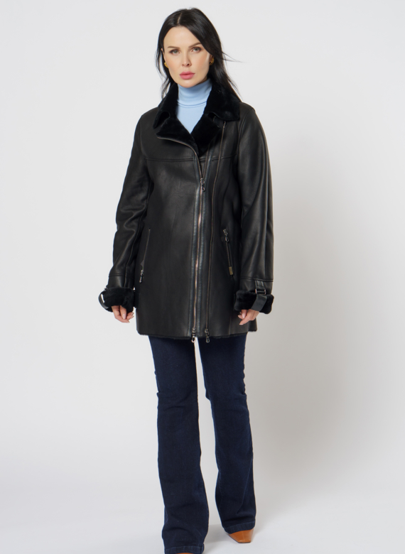 Удлиненная дубленка из овчины черного цвета